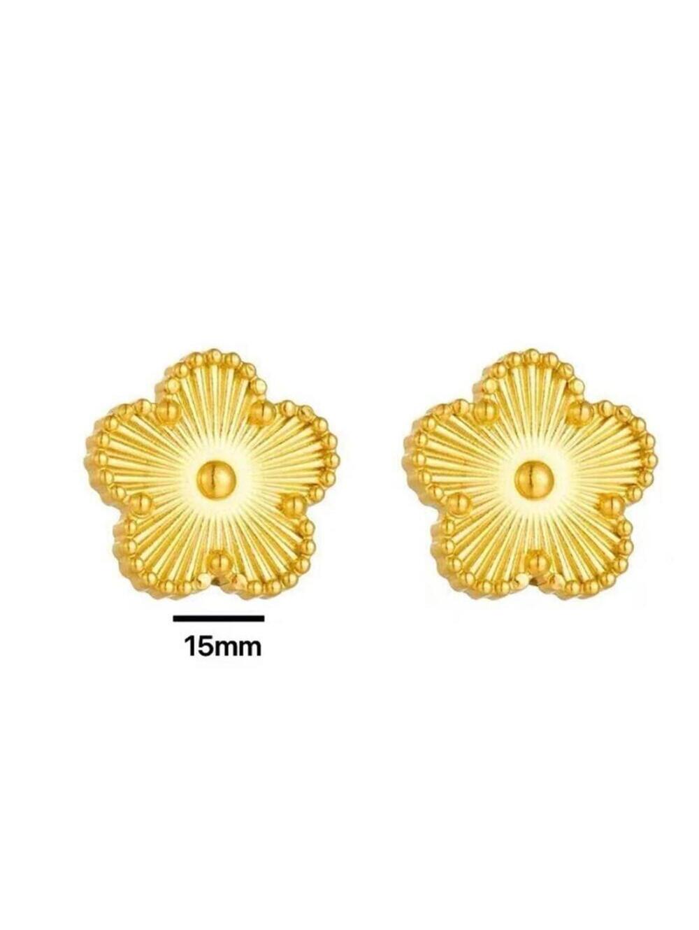 Flower design stud earrings - 18K gold plated - .75"
